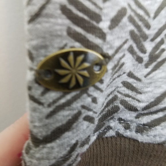 Athleta Top Ling Sleeves Thumb Hole Zip Pocket XXS - Picture 5 of 6